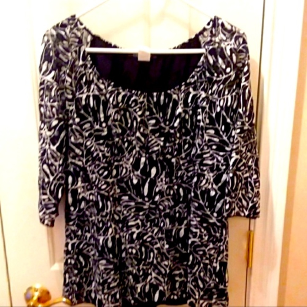 Black and White Textured Blouse with Low Neckline by Only Nine Size XL